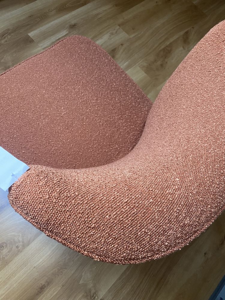 Rewelacyjny, wygodny fotel w tkaninie boucle