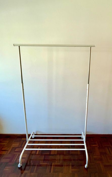 Charriot branco IKEA