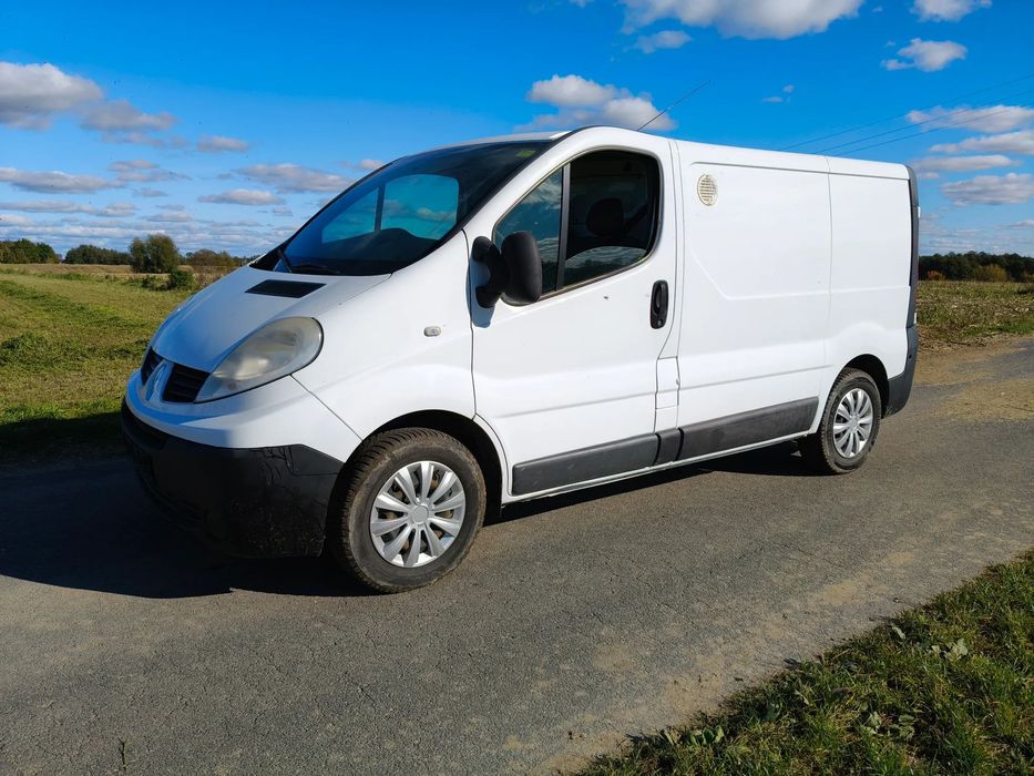 Renault trafic  Renault Trafic 2012 świeżo sprowadzony, hak