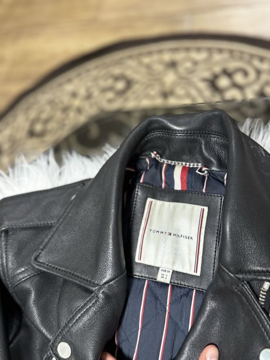Продам шкіряну куртку (косуху) Tommy Hilfiger