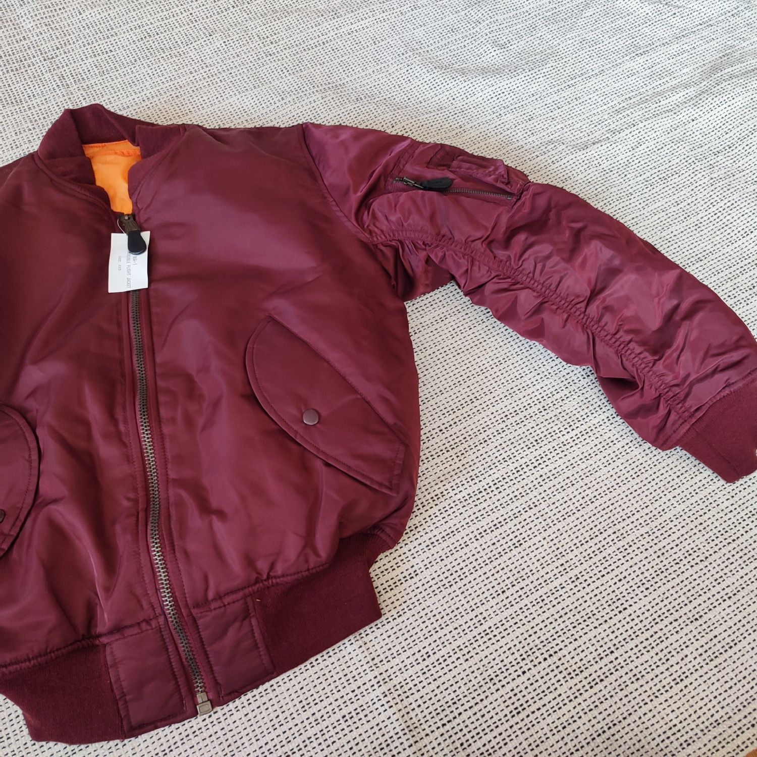 Wojskowa kurtka typu Bomber Jacke