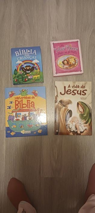 Conjunto de histórias bíblicas infantis