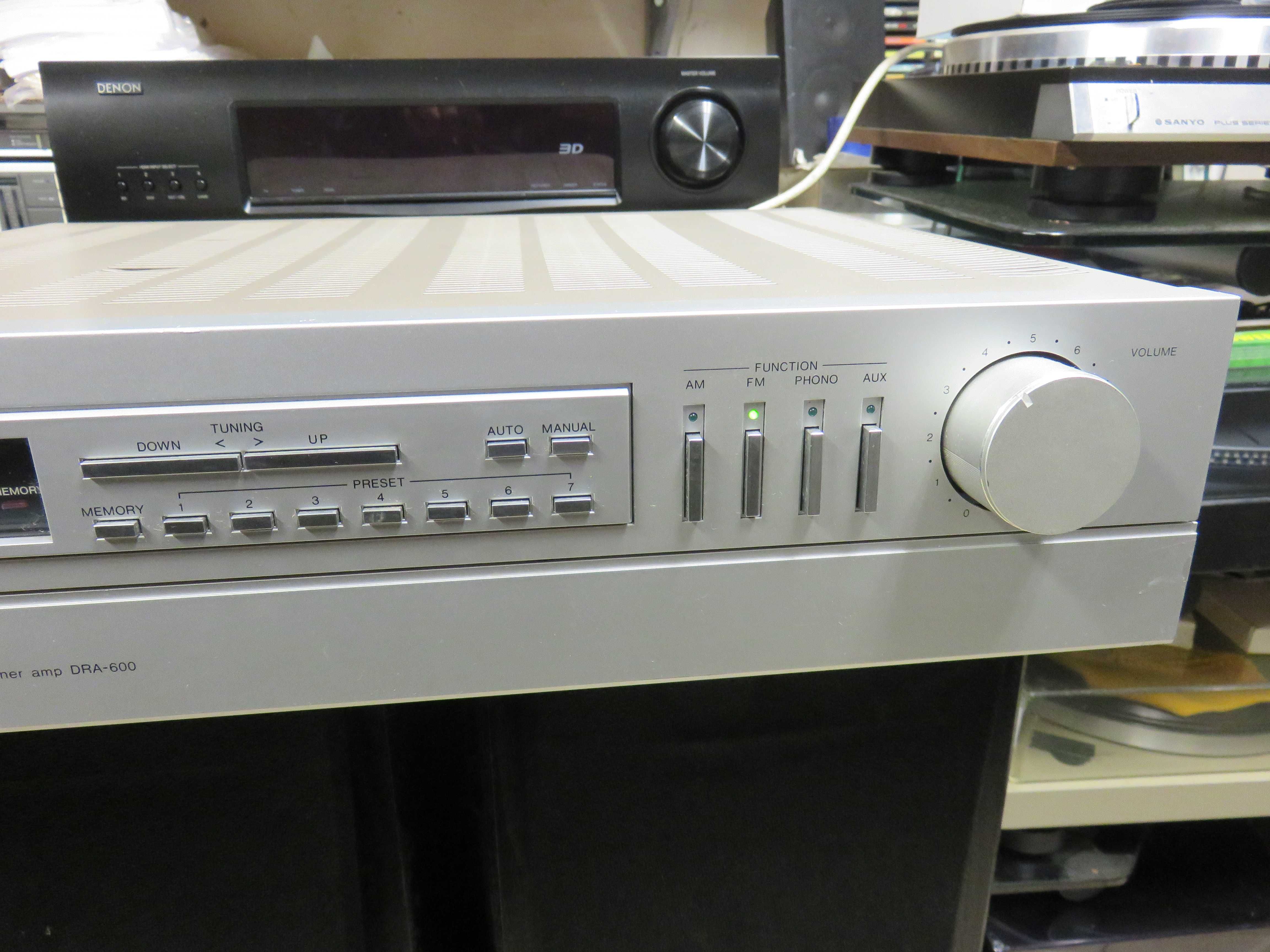 Amplituner Denon DRA-600