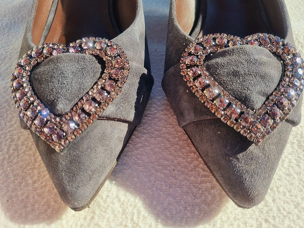Buty na obcasie rozm. 38