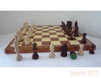 Conjunto e tabuleiro de xadrez dobrável Staunton 5 (novo)