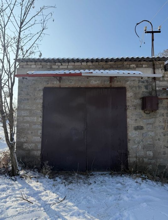 Продается гараж кооператив Лазурный