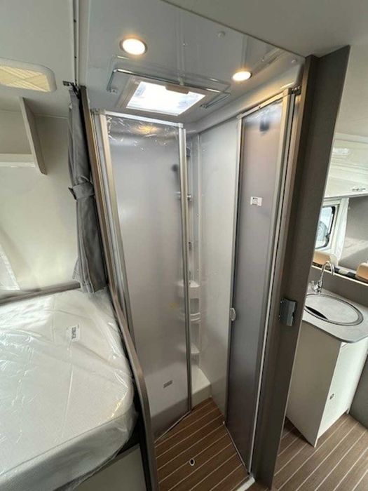 Kamper  Etrusco T 7.3 SF 2025 HYMER ADRIA XCAMP  AUTOMAT