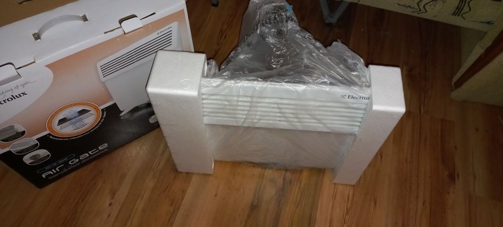 Конвектор Electrolux ECH/AG-  500 EF, відмінний стан