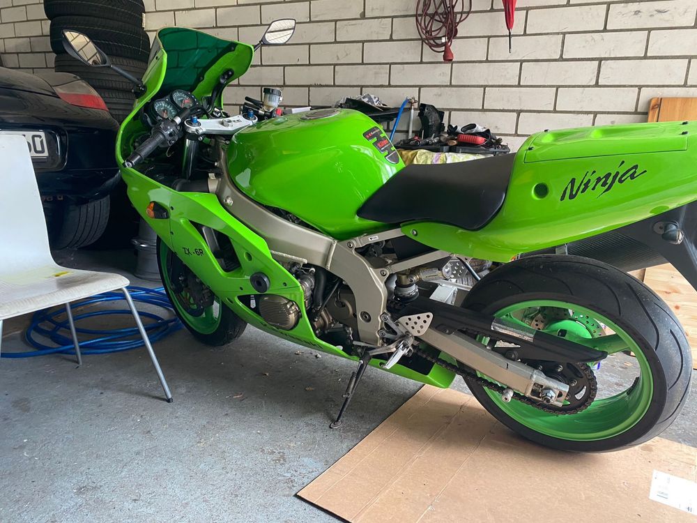 Kawasaki Ninja zx 600 R6