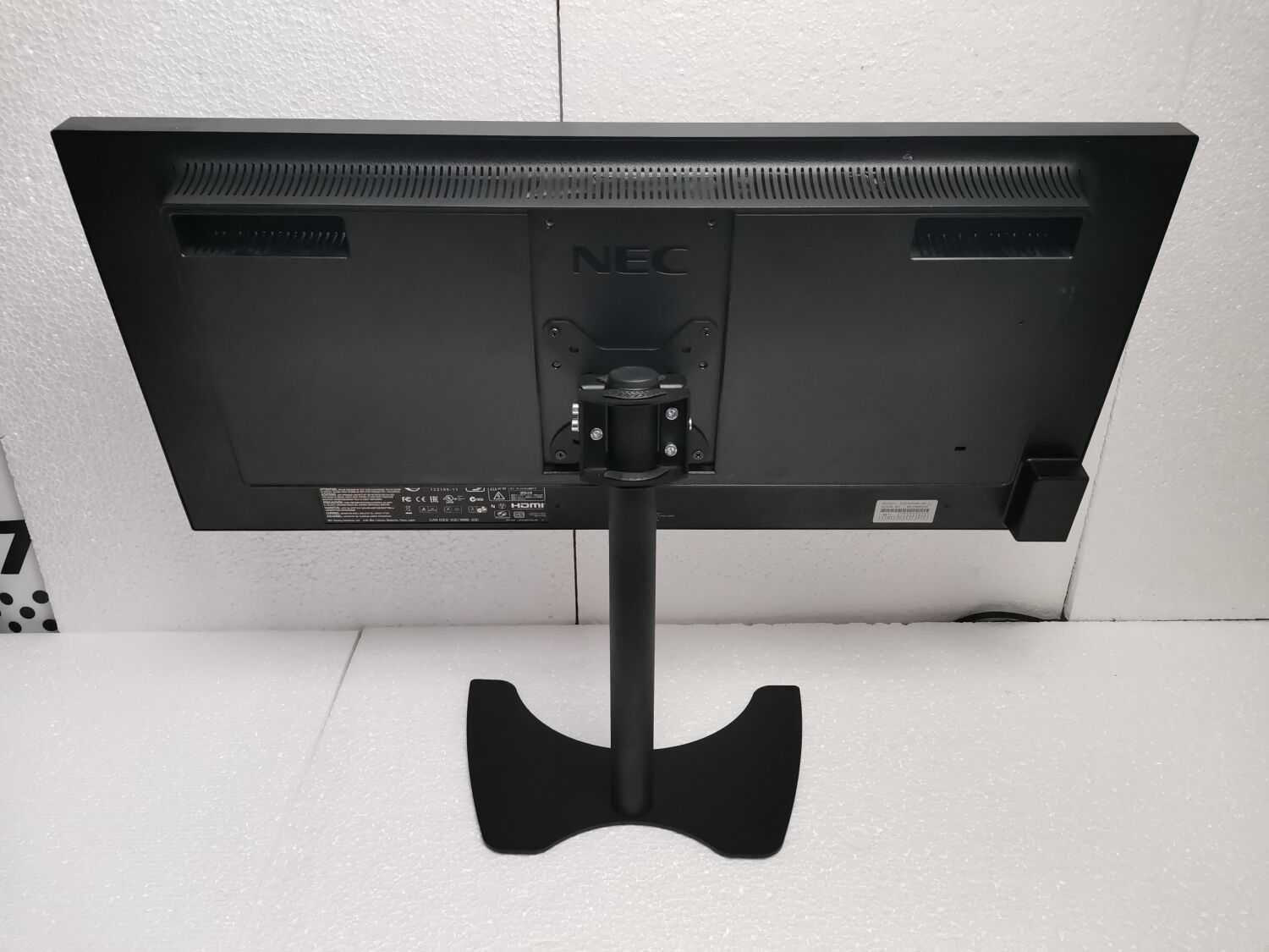 NEC MultiSync EA294WMi / 29" (2560x1080) IPS