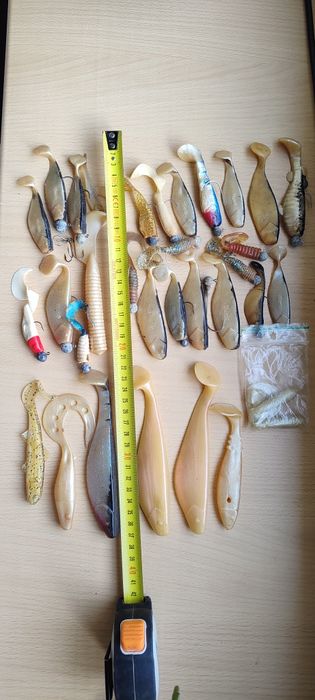 Zestaw przynęt spinningowych gumy , rippery , twistery okazja