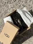 Чорні тапочки/мокасини UGG W Dakota