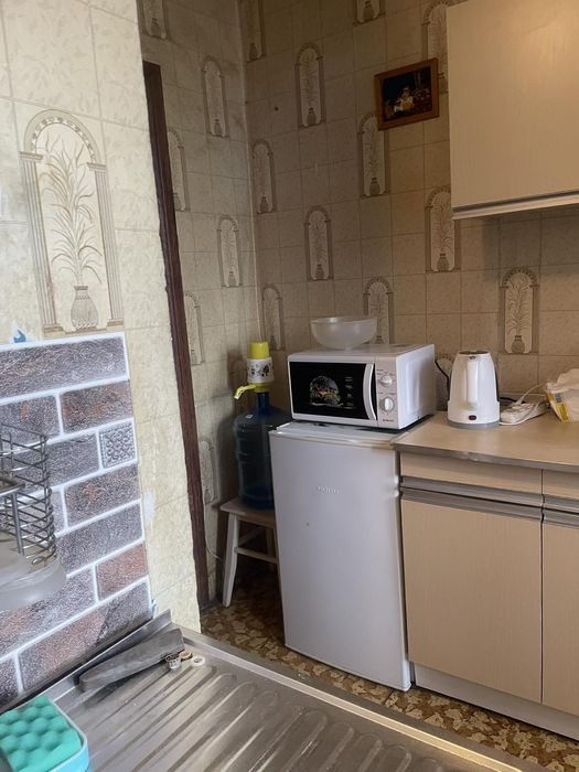 Сдам 3 кв Одесская сторона Класса