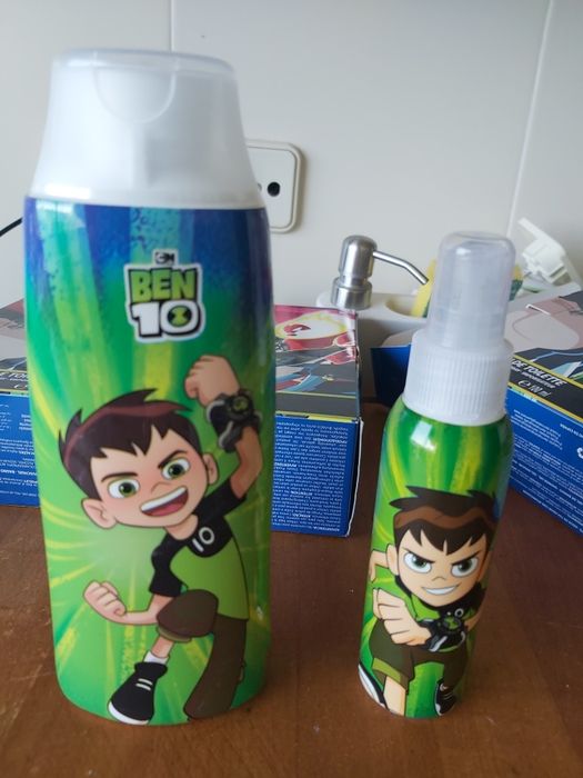 Toilette criança com água de colonia e gel de duche