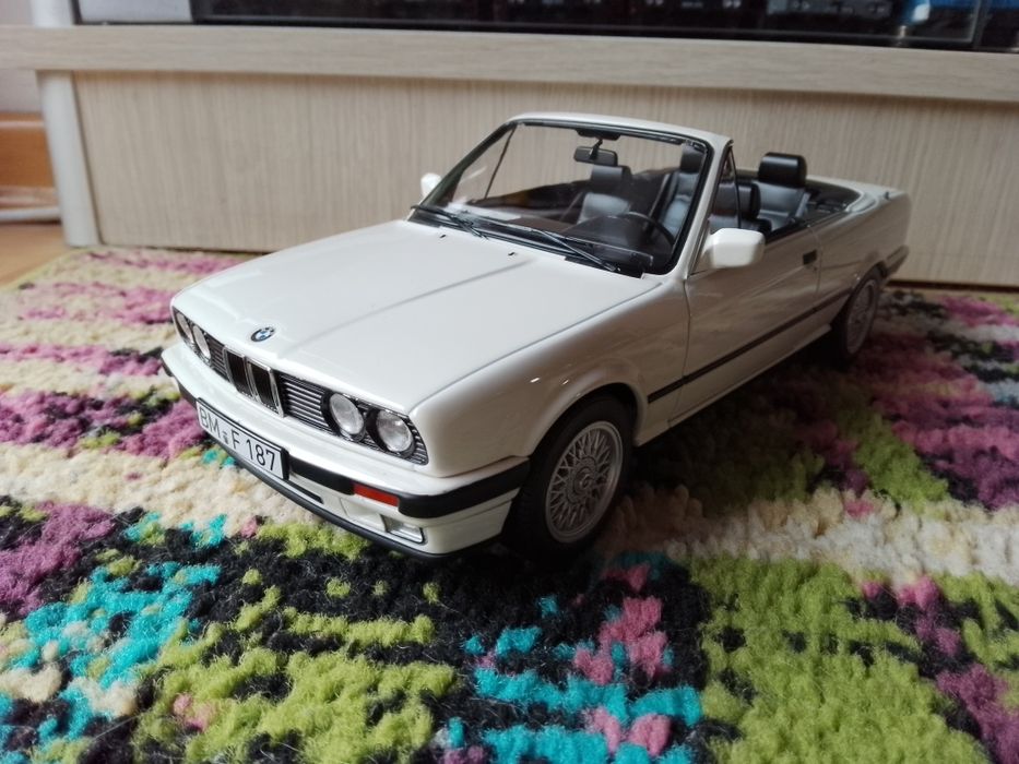 Bmw e30 cabrio Norev 1:18