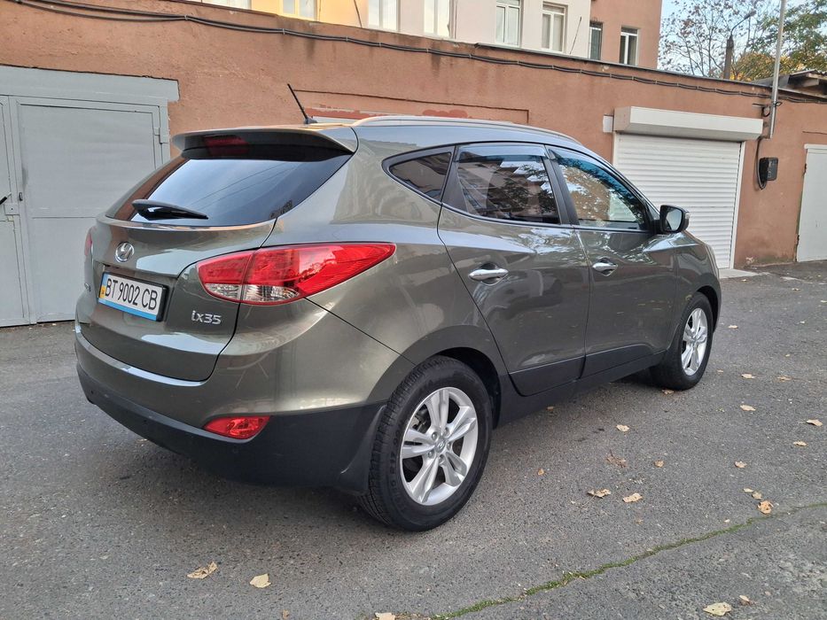 Продам Hyundai ix 35 в идеальном состоянии!