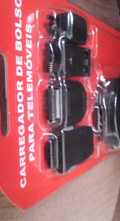 Carregador de bolso de Telemoveis .novo.nunca foi usado.