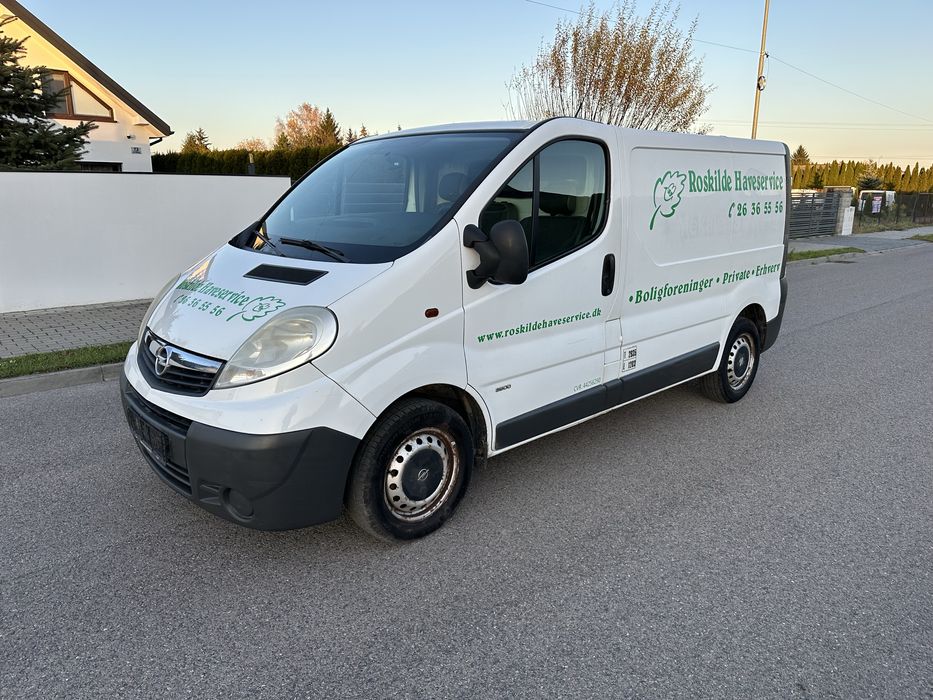 Opel vivaro Renault trafic 233 tys km import sprawny