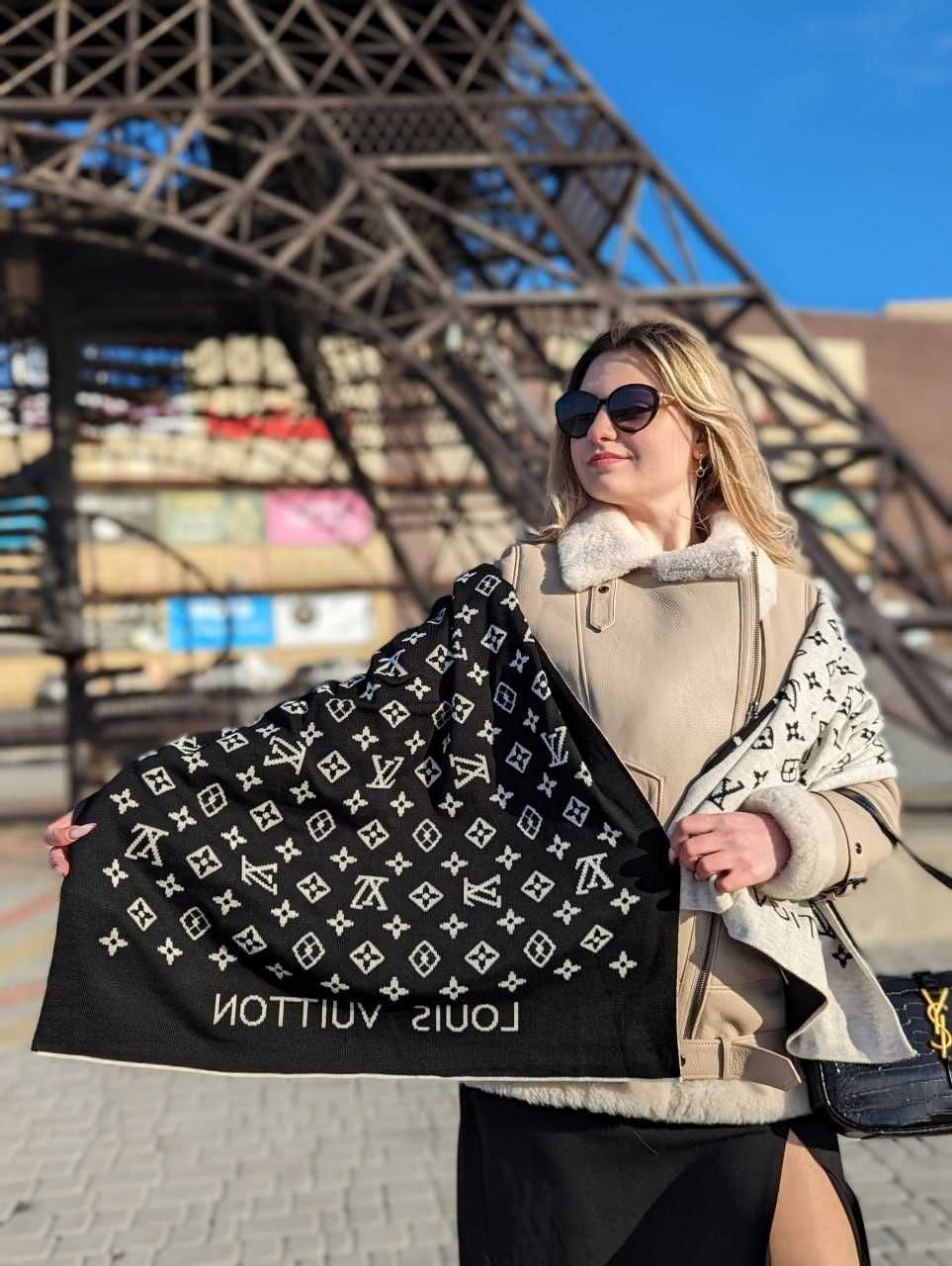 Шарф двусторонний Луи Виттон белый , бежевый Louis Vuitton