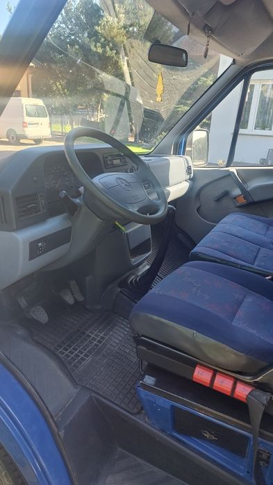 Mercedes Sprinter