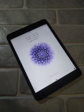 Планшет Apple iPad Mini 1 16GB.