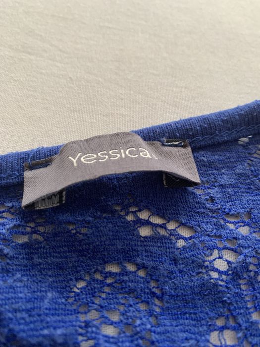 Camisola azul cobalto