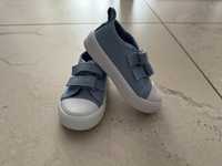 Buty trampki chlopiec 20