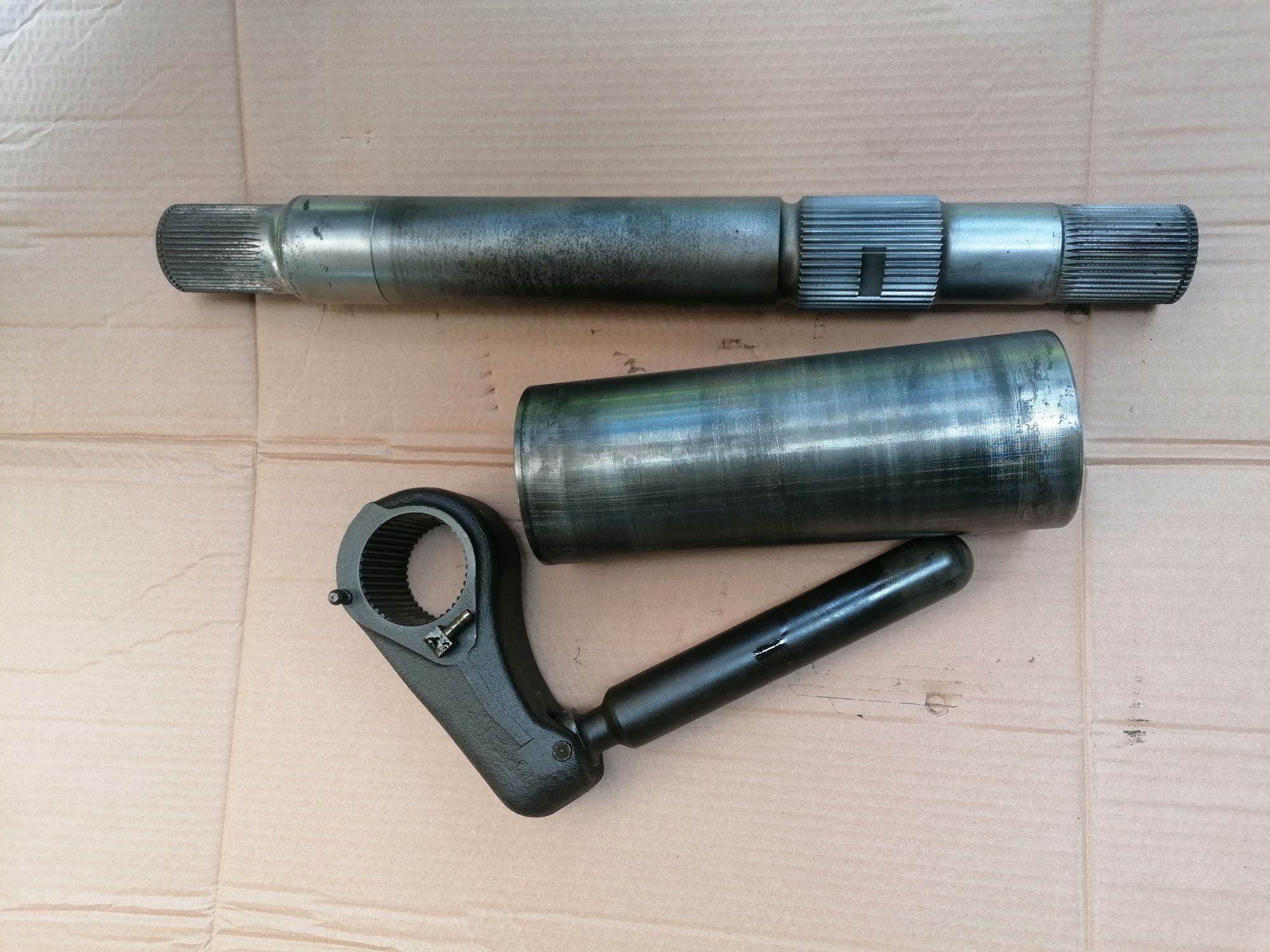 Części wałek  koło zębate, kosz, Case 5120,5130,5140,5150