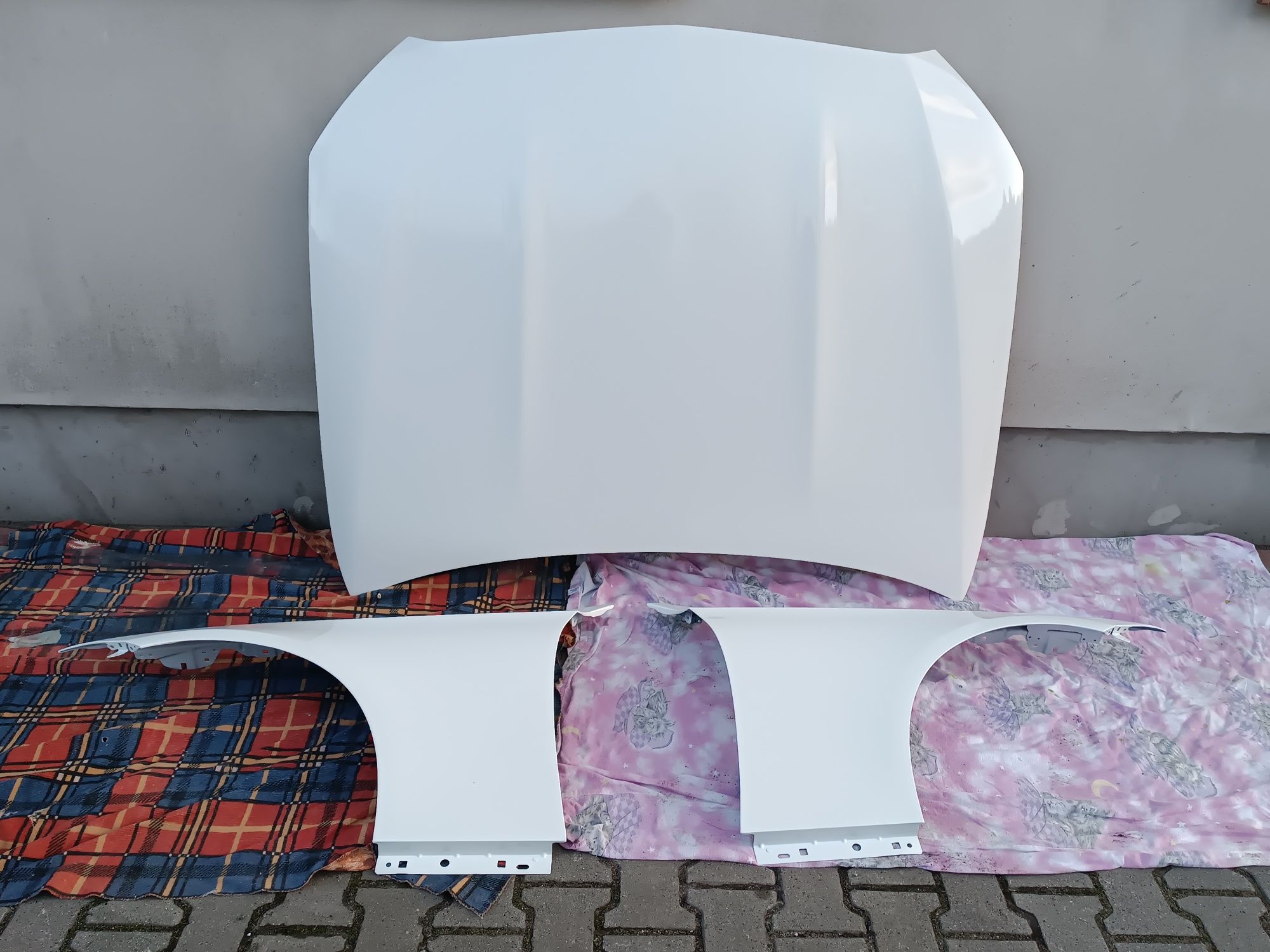 Przód c klasa w206 a206 do założenia w kolor kod 149/197