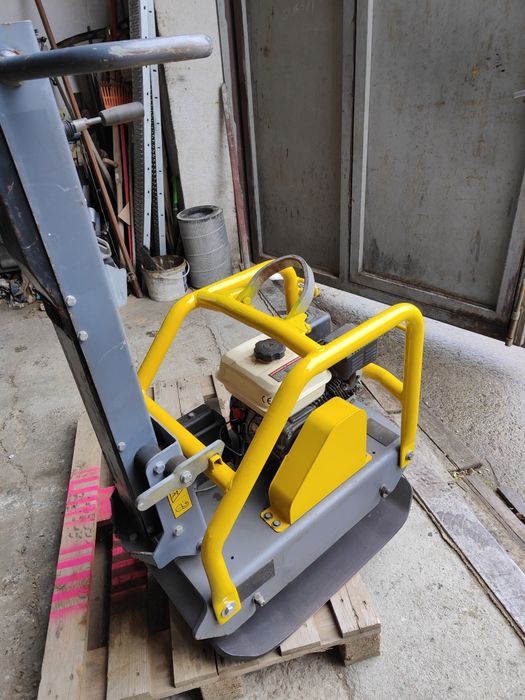 Zagęszczarka Atlas Copco LG 200.