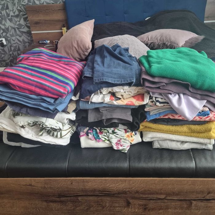 Paka ubrań damskich