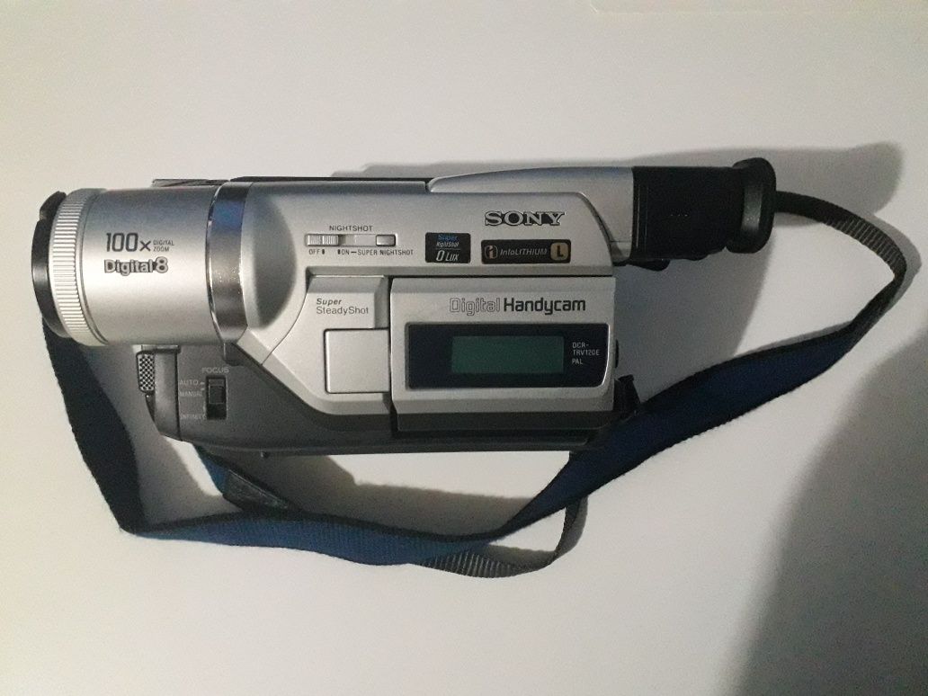 Câmera de filmar Sony DCR-TRV120E