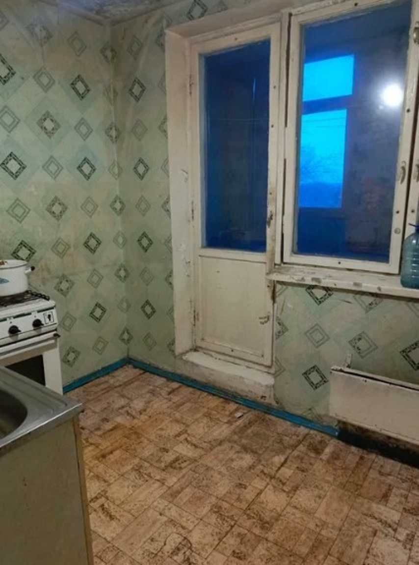 Продам 1 комнатную квартиру на Одесской DA