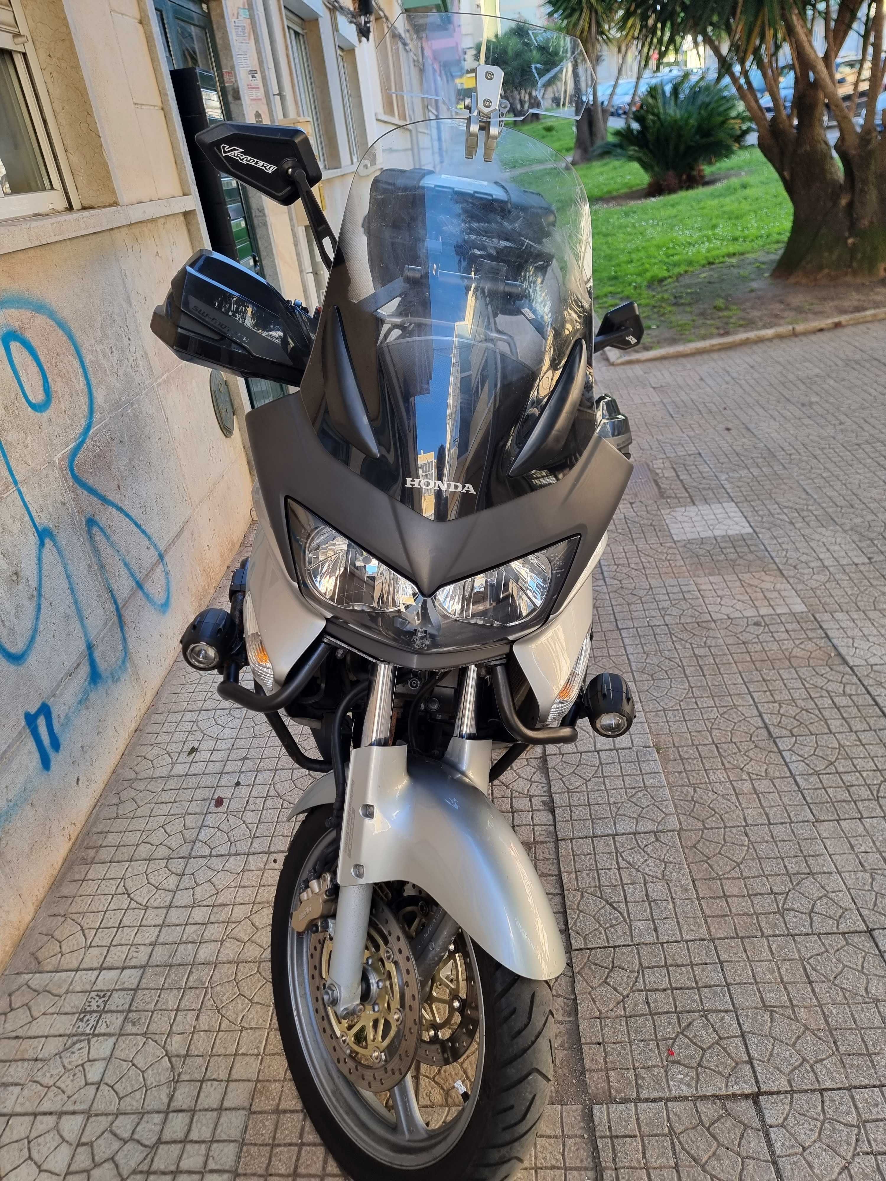 Honda Varadero 37.000 km injeção