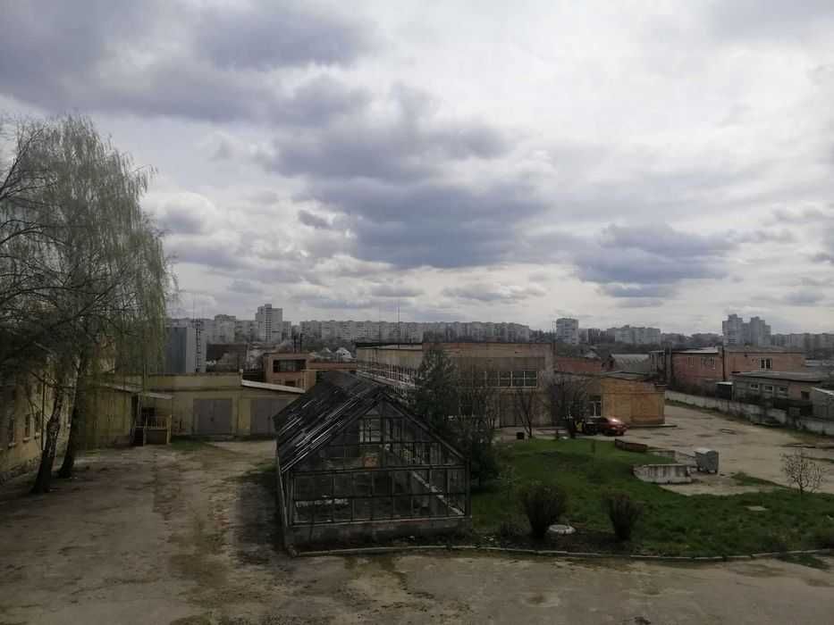 Продаж майнового комплексу будівель 4500 м2, ділянка 1.5 га! Центр!