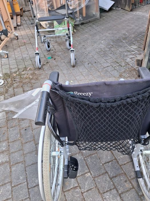 Wózek inwalidzki Breezy