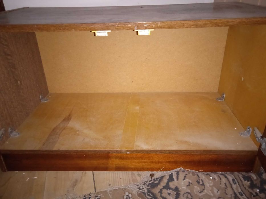 Продам  тумбочки