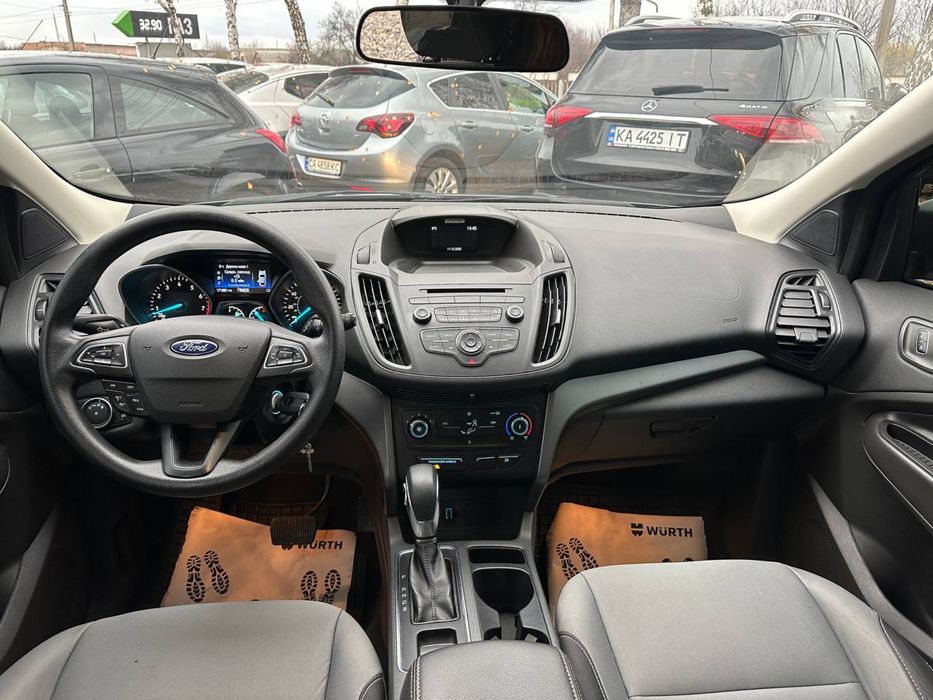 Продам Ford Escape
