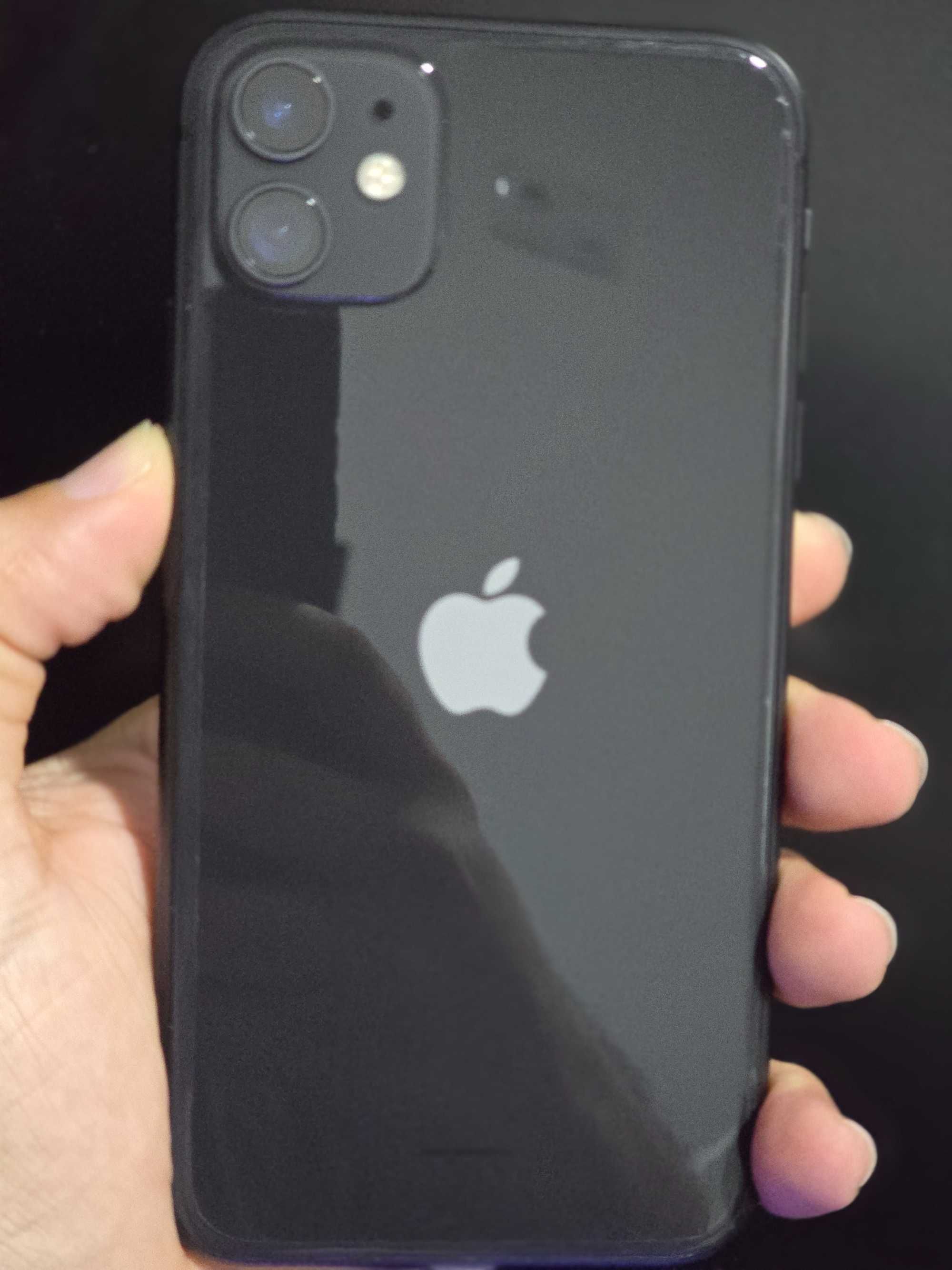 iPhone 11 64Gb - Preto
