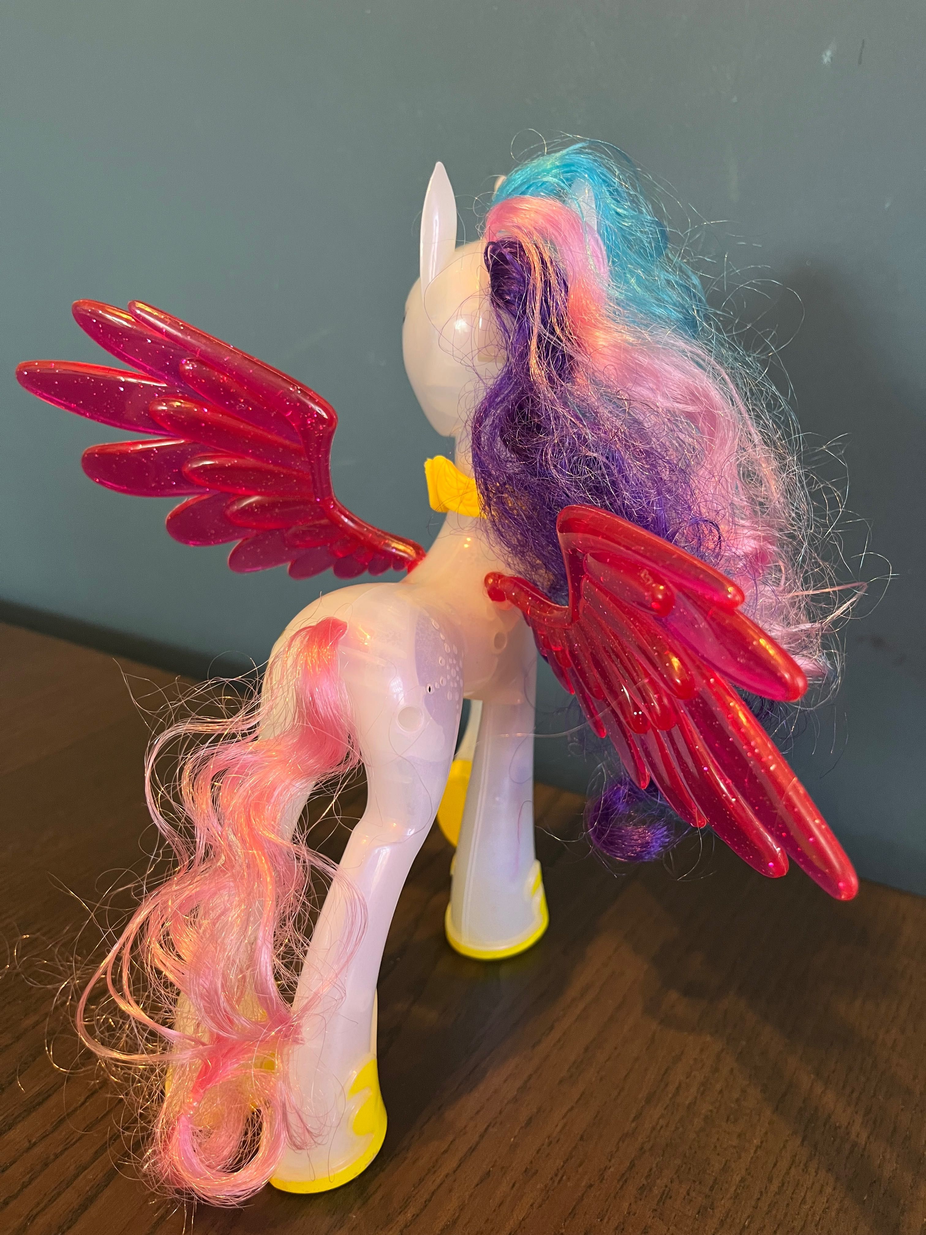 My Little Pony KSIĘŻNICZKA Hasbro 20cm