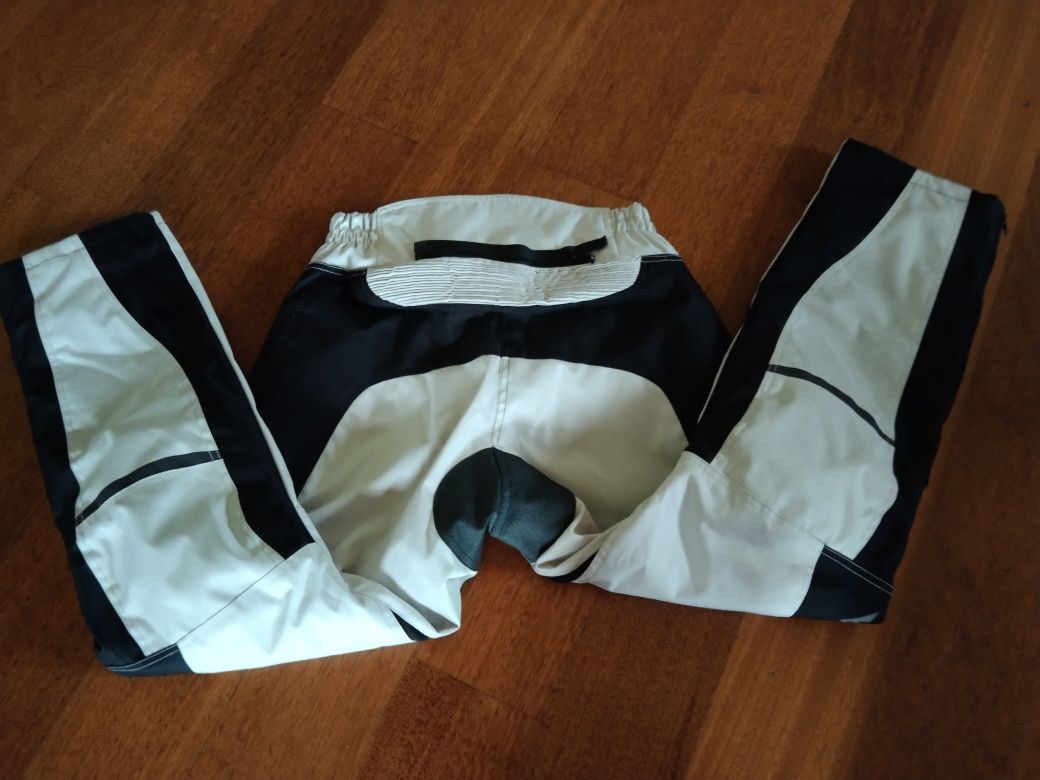 Spodnie motocyklowe tekstylne AKUMA L/XL