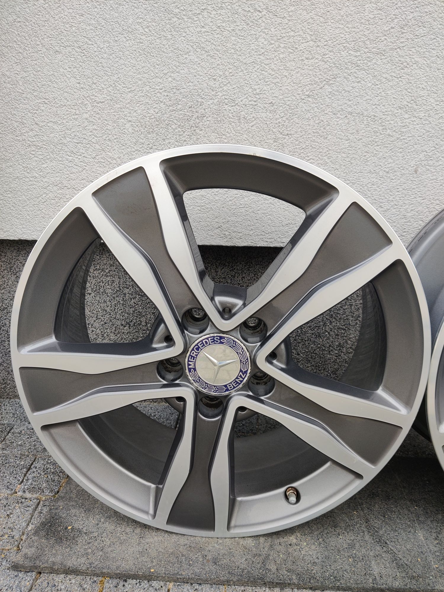 Oryginalne Felgi Mercedes 17" 5x112 CLA A B C E Klass czujniki TPMS