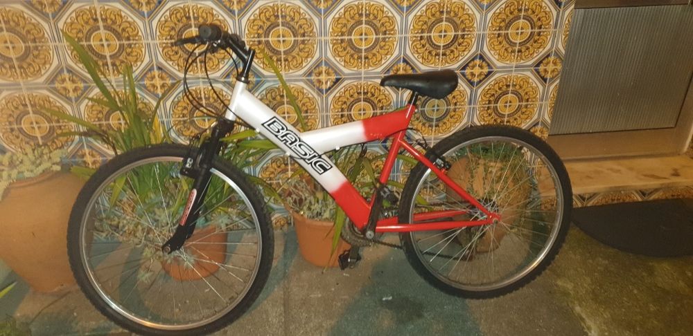 Bicicleta btt roda 24 em bom estado