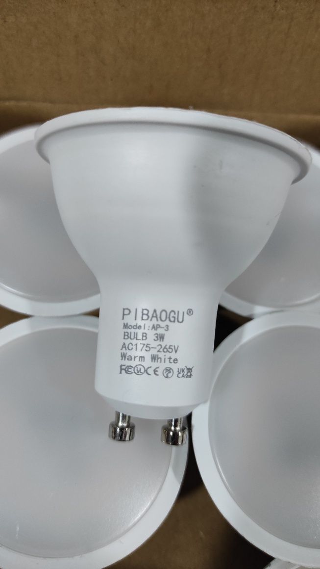 12 LED's gu10 3 w