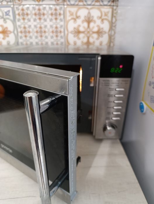 Мікрохвильовка Gorenje MO 17 DE
В даної м