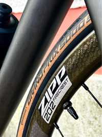 Par de Rodas Zipp 202 Firecrest