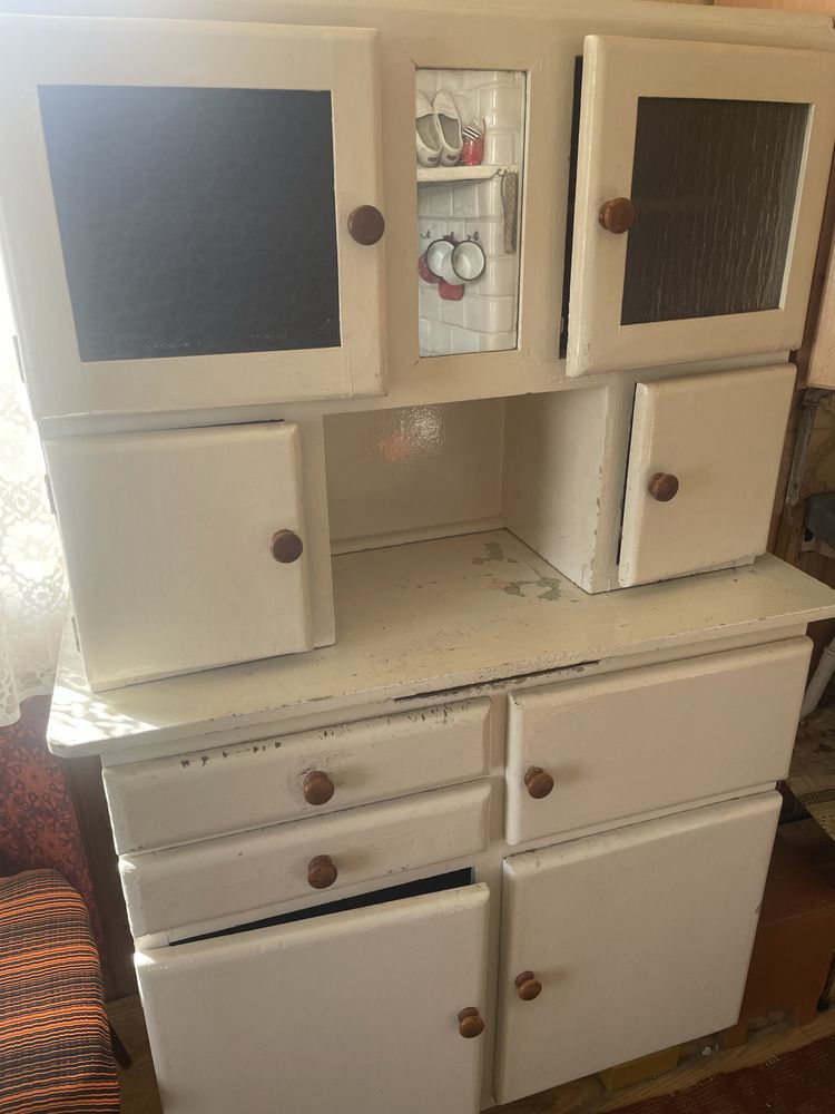 Drewniany kredens vintage prl lata 50