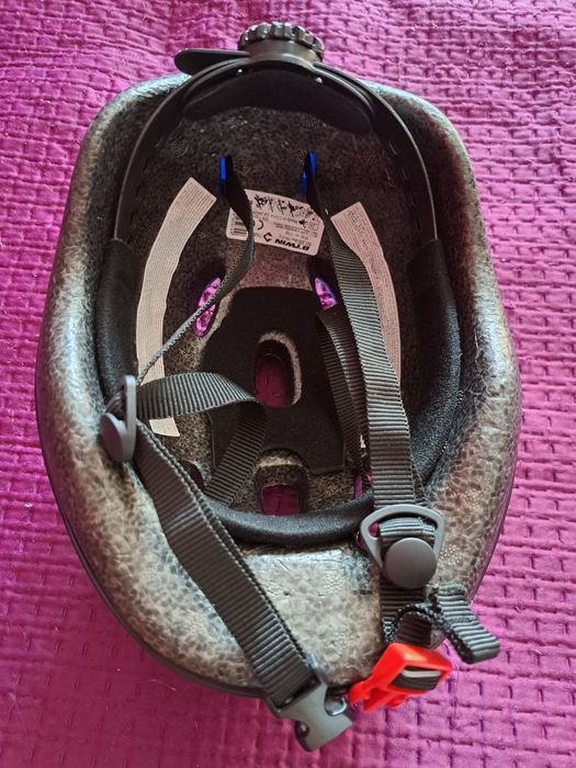 Kask rowerowy Btwin 47-53 cm