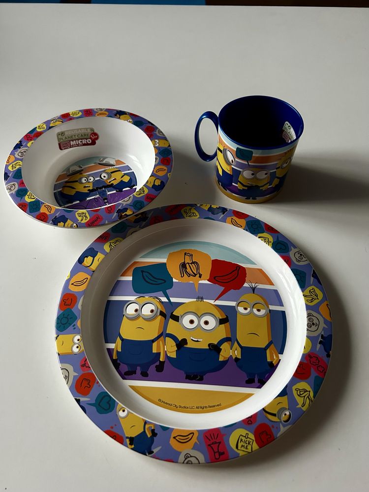 Zestaw obiadowy dla dzieci serwis minionki