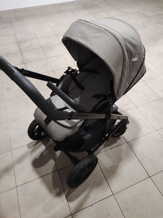 Carrinho bebé + ovo com isofix Joie